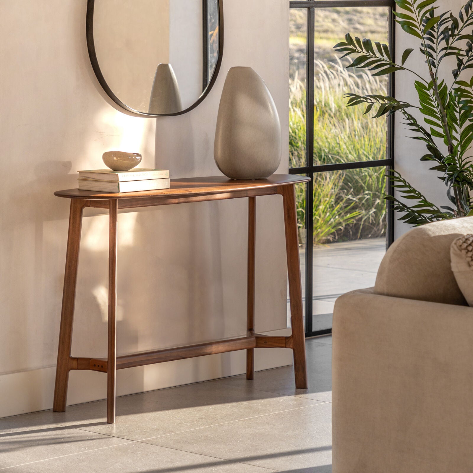 Cadiz console table in solid walnut | malletandplane.com