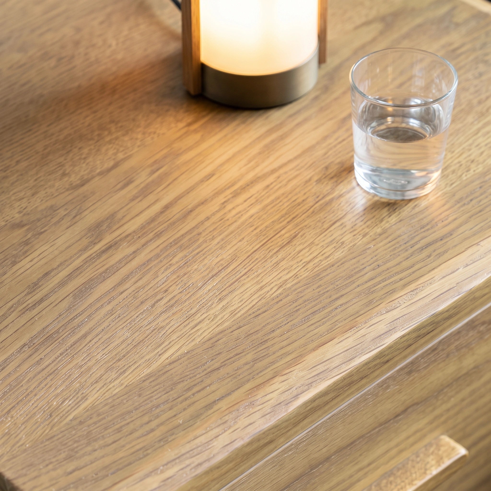 Hampton Bedside Table 40cm – Natural Finish 2 Drawer