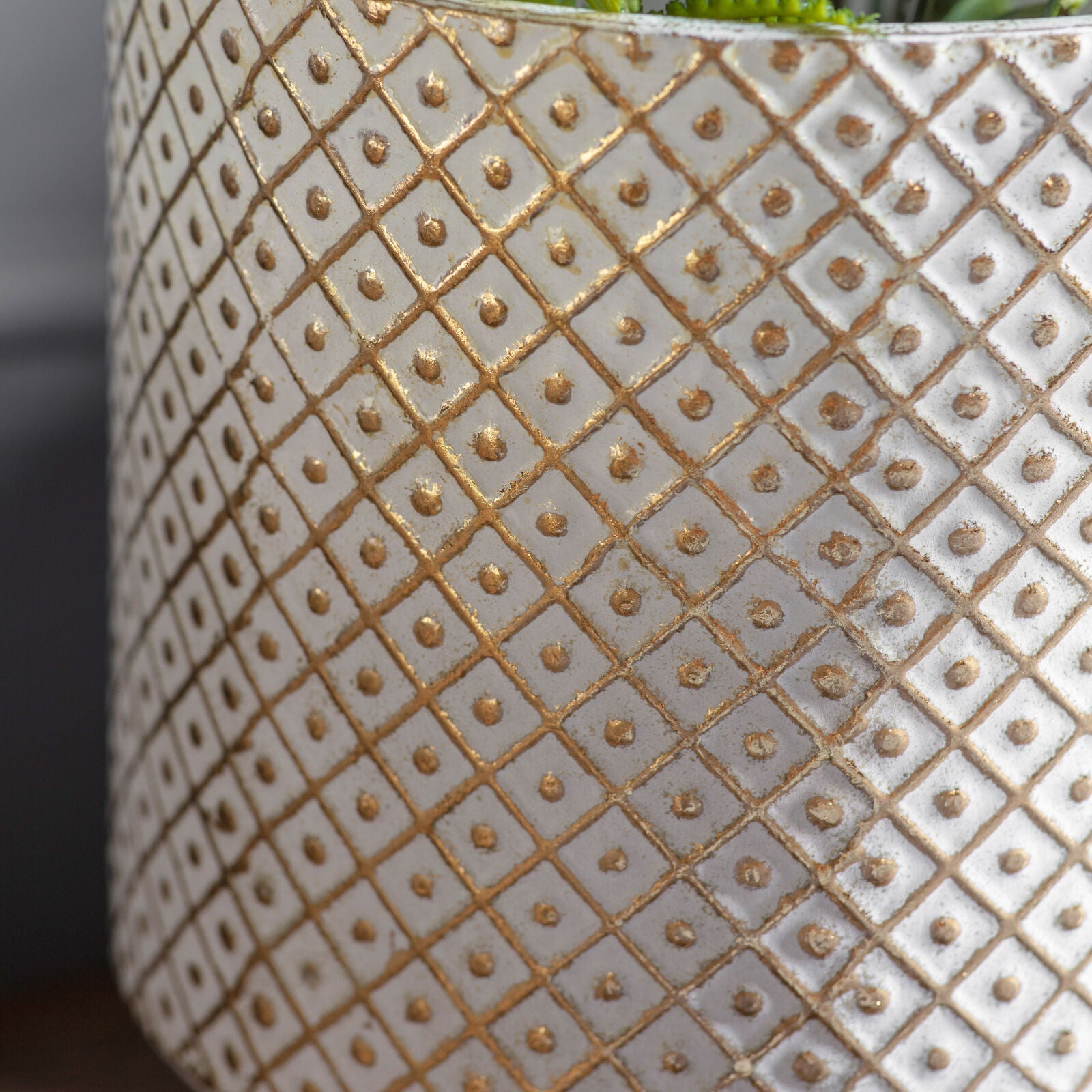 ISLA metal planters set of 2, white and gold finish | malletandplane.com