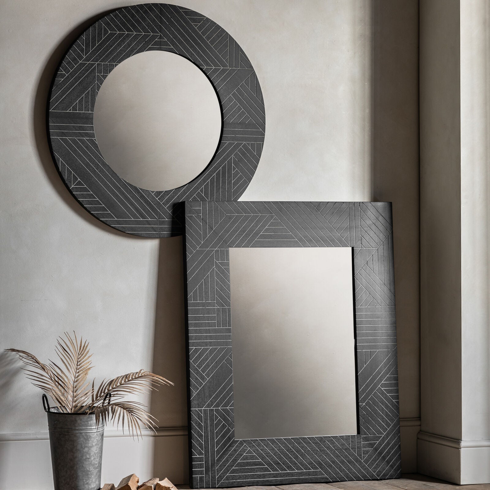 Natori round wall mirror with geometric frame | malletandplane.com