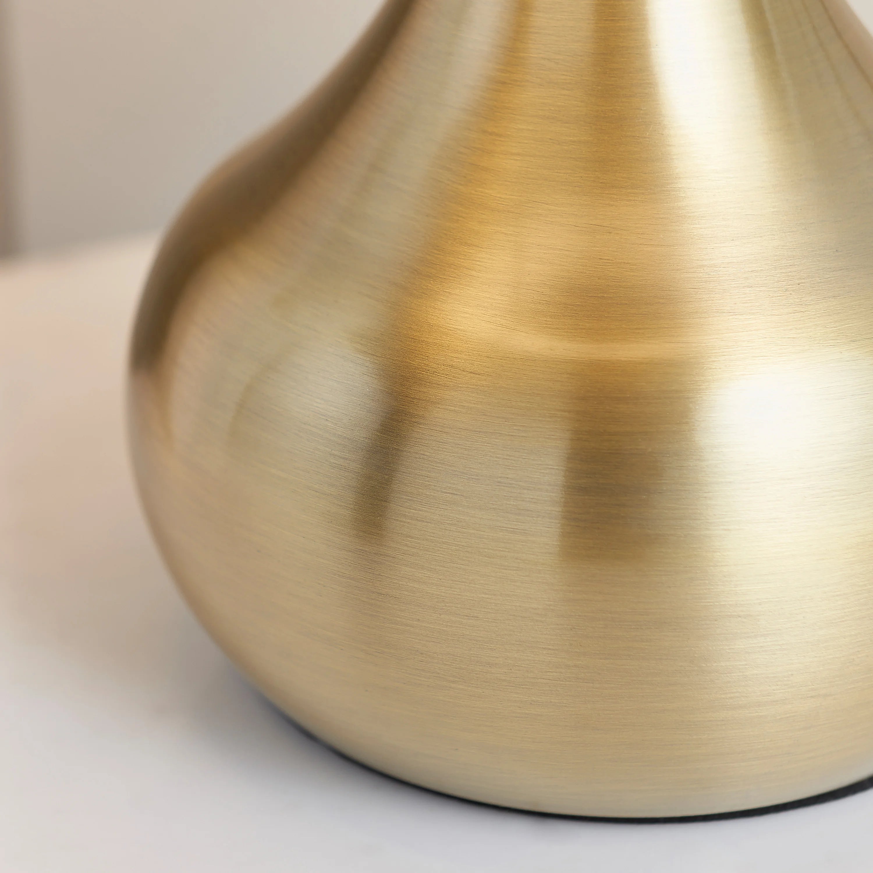 Brass Bedside Table Lamp – Piccadilly – Taupe Shade
