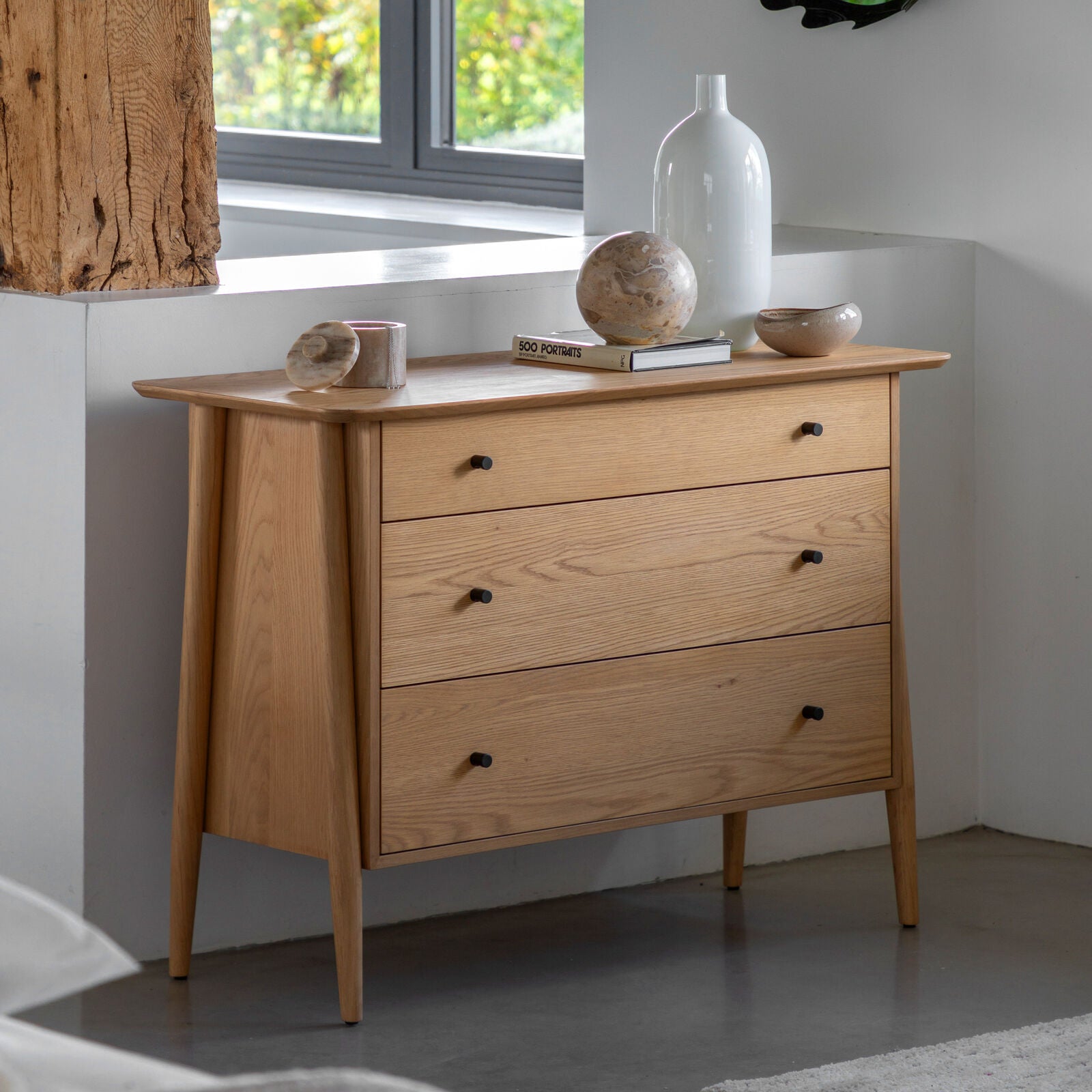 Hatfield oak chest of drawers bedroom storage | malletandplane