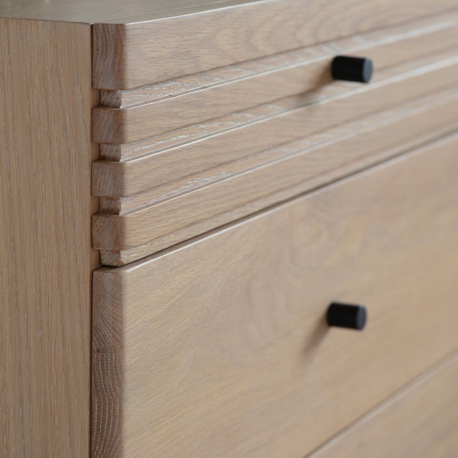 SOJA natural oak chest of 6 Drawers with black metal legs and handles | malletandplane.com