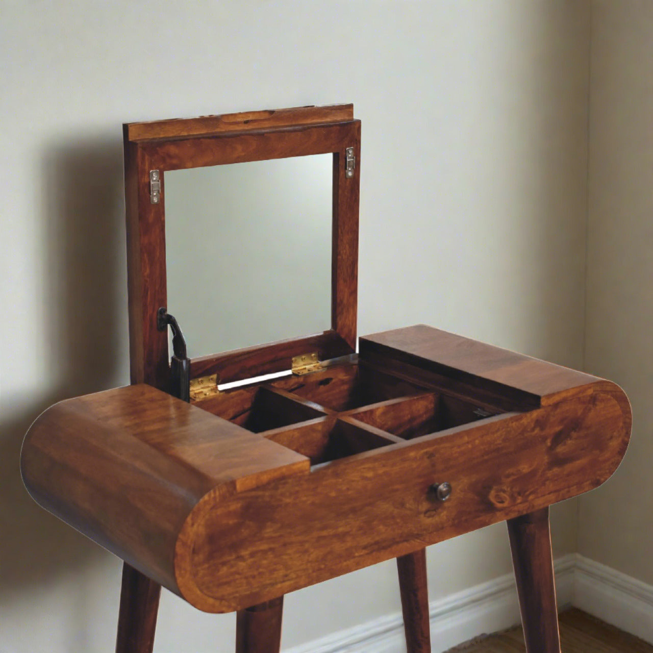 Mini Newton compact chestnut dressing table | MalletandPlane.com