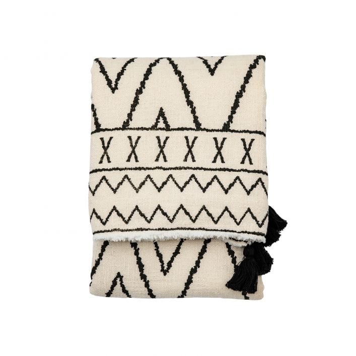 Sherpa natural throw with black pattern, black tassels and super cosy fleece back | malletandplane.com